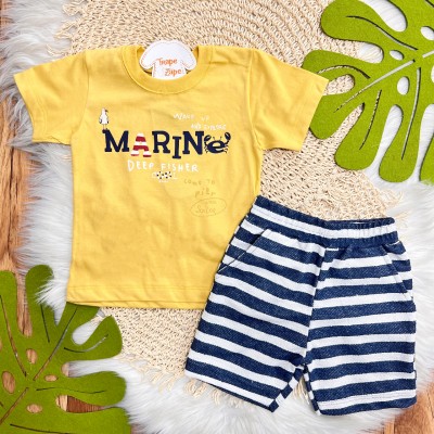 Conj. Camiseta Marine Deep Fisher e Bermuda Listrada em Linho - Mostarda e Marinho